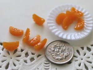 画像2: miniリアルなフルーツ【みかん】10個