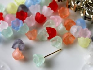 画像4: 9×7mm小花ビーズ【6個セット】