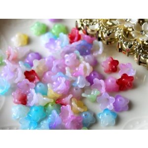 画像: 12×7mm小花ビーズ【20個セット】